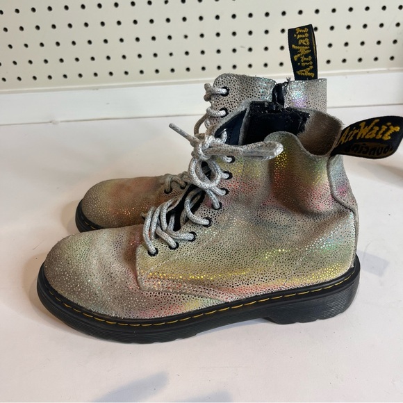 Dr Martens |1460 Pascal J Rainbow Iridescent Boots Kids Youth Size 4M 5L Lace Up - Picture 2 of 7